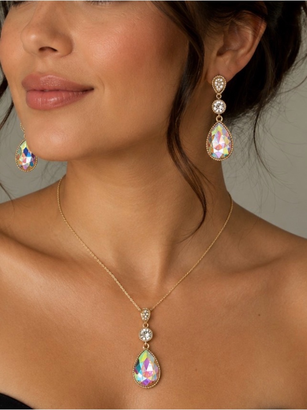 Qinpan Rose Gold Teardrop Aurora Necklace with Matching Earrings - Iridescent